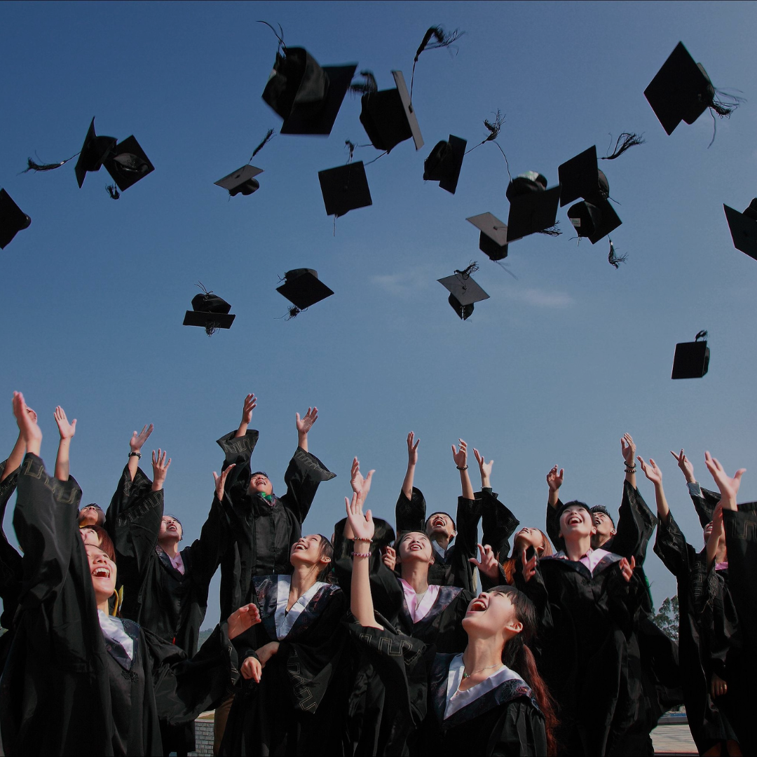 Jeunes diplômés, voici 7 conseils pour bien démarrer votre vie professionnelle